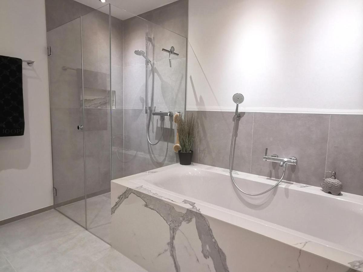 Casa Mansa - Ferienwohnung Mit Gemutlichem Garten Wolfurt Dış mekan fotoğraf